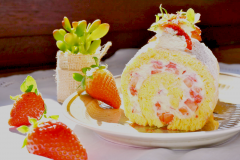 strawberry-roll-hosei-2-1263099_1280